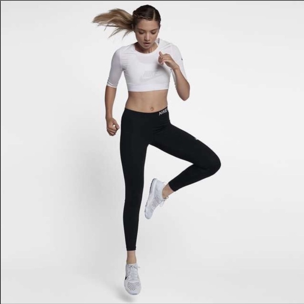 NWT Nike Pro Warm Women’s Training Tights - Picture 6 of 7